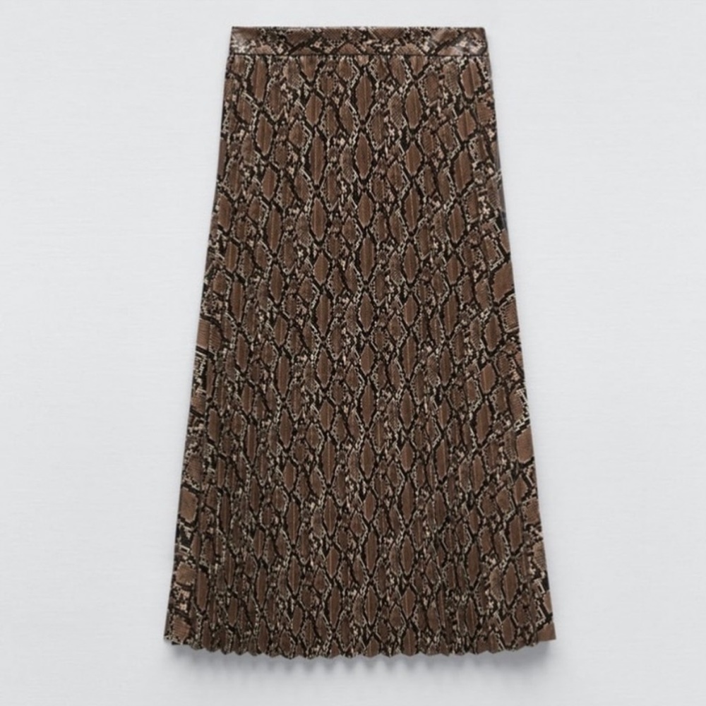 Zara Faux Leather Snake Skin Pleated Skirt